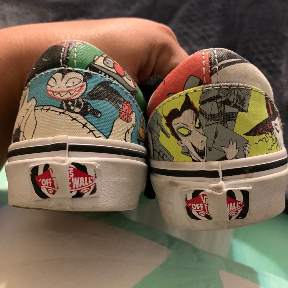 The Nightmare Before Christmas Vans - Picture 3 of 5